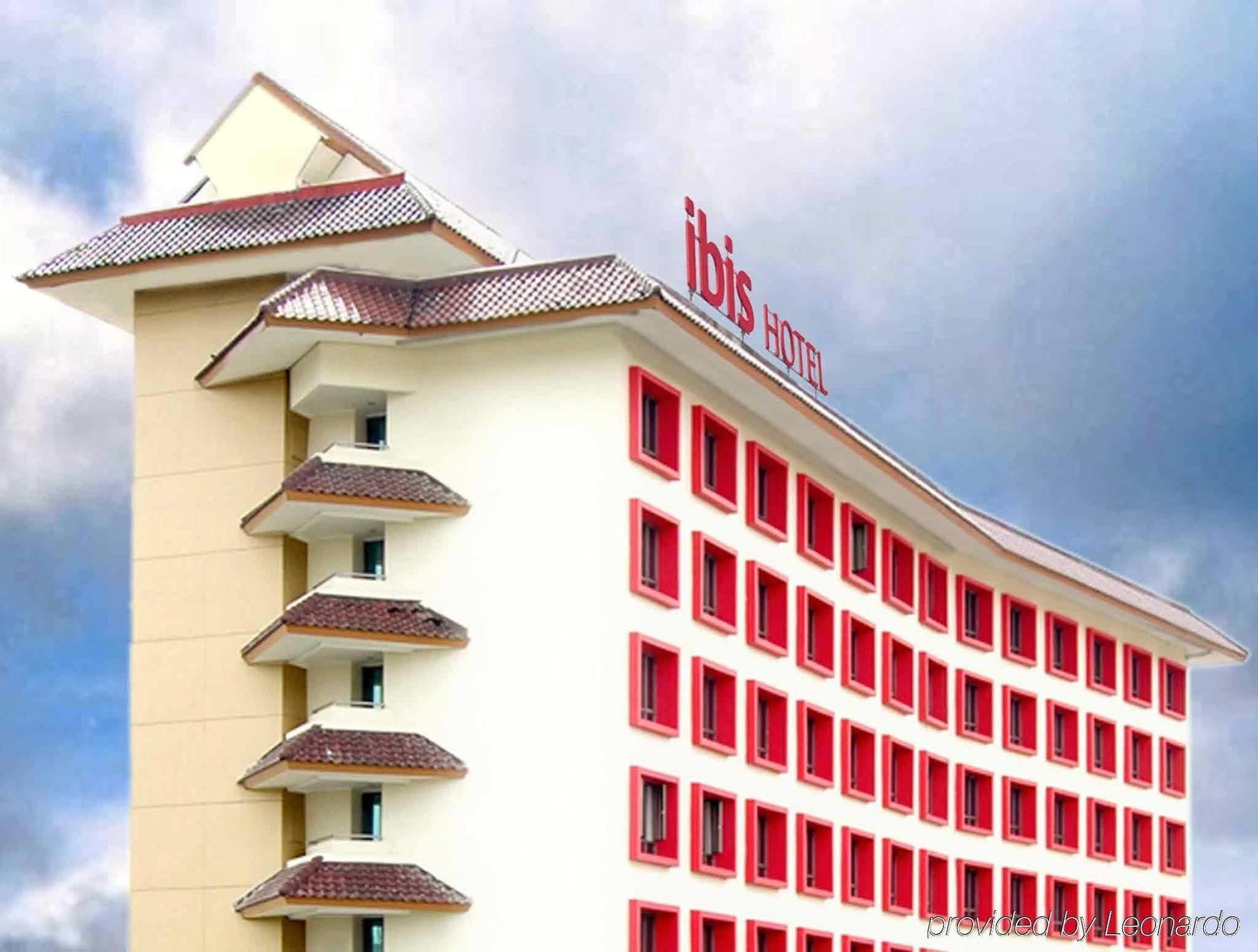 Tamarin Hotel Jakarta Manage By Vib Hospitality Management Esterno foto